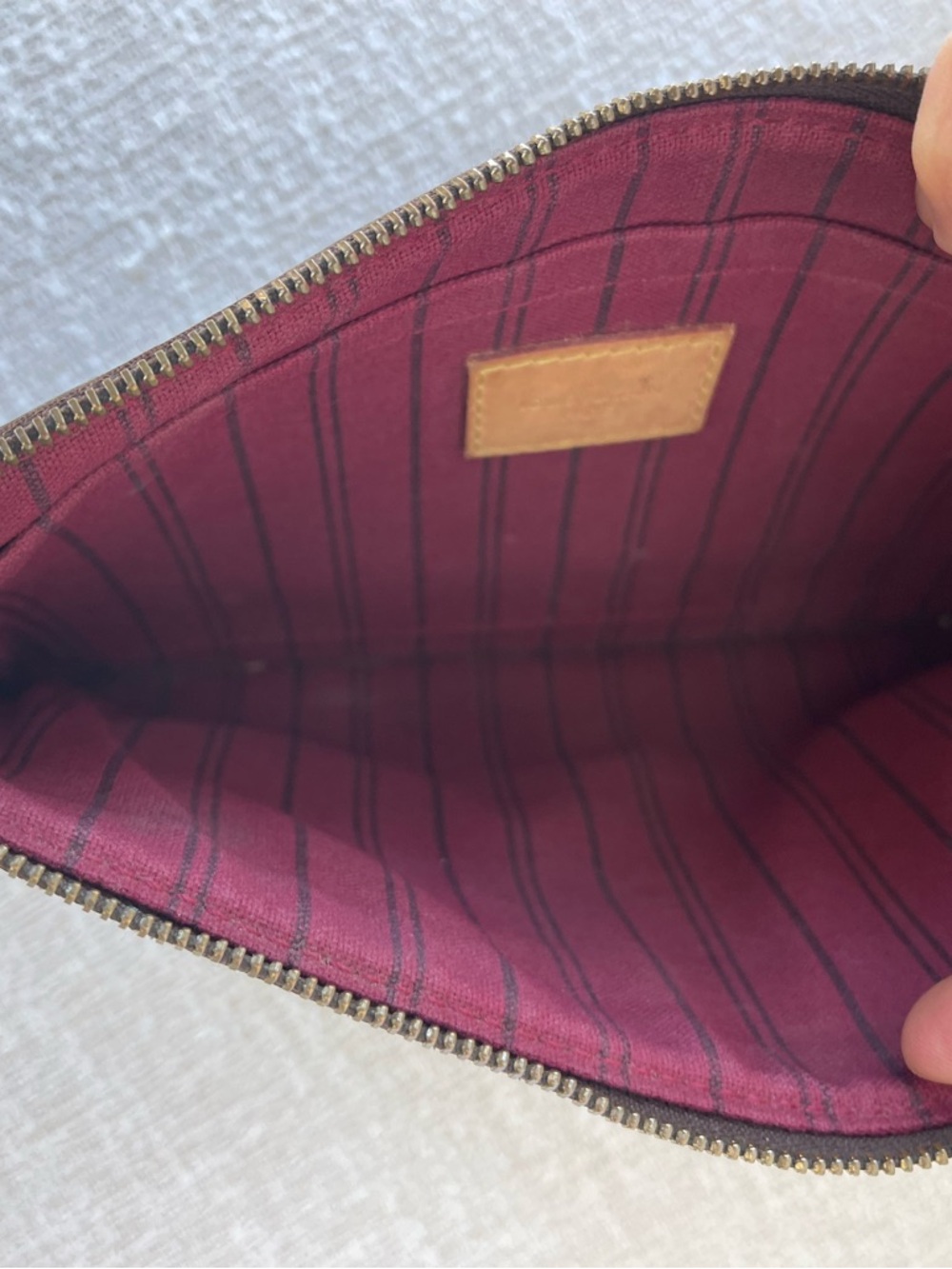 Authentic Louis Vuitton Monogram Neverfull MM Clutch/Wristlet Brown/Fuschia Pink - Picture 2 of 11